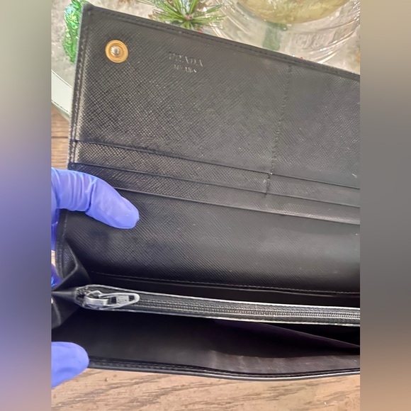 Authentic Prada Saffiano Long Zip Wallet Black - Picture 14 of 14